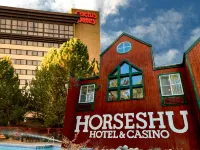 Cactus Petes Resort & Horseshu Hotel فنادق في جاكبوت