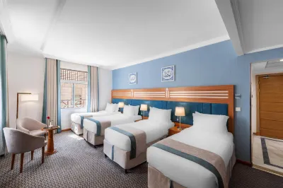 Tulip Inn Al Daar Rawafid Hotels near Masjid Al Qiblatayn