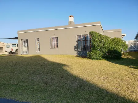 Plottie Self-Catering