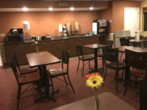 The Noor Hotel Hotels in Torrey