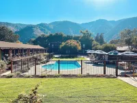 Hidden Valley Inn