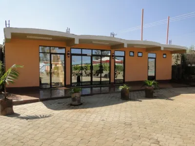 The Hotel Eagles Tala Hoteles en Tala