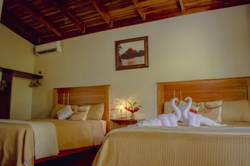 Arenal Descanso - B&Bs (Bed and breakfast)