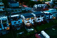 City Views Pool Hot Tub Mini Golf