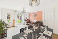 Host Stay Clearwell Gardens