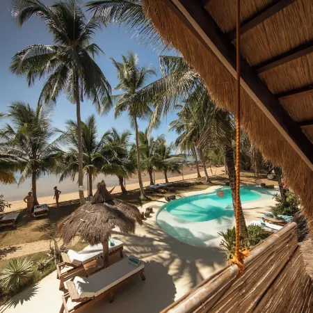 The Beach House Ocam Ocam