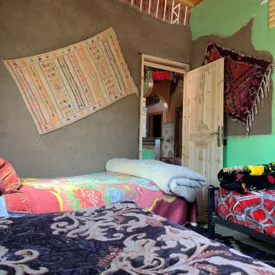 Atlas Imsker Hotels near منتزه تيبيضرت