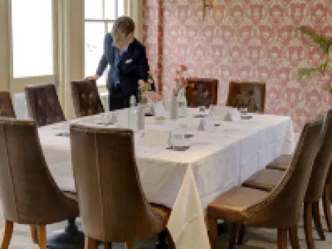 The Rose and Crown Hotel – Tonbridge Hotel di Tonbridge