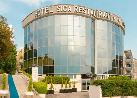 Hotel Sica Отели в г. Монтелла