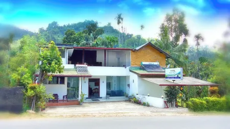 Ella, Nine Arch Holiday Resort