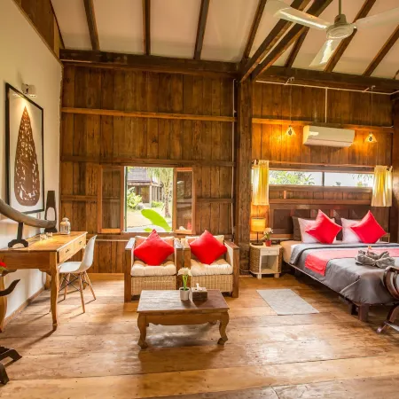 Kampot River Residence