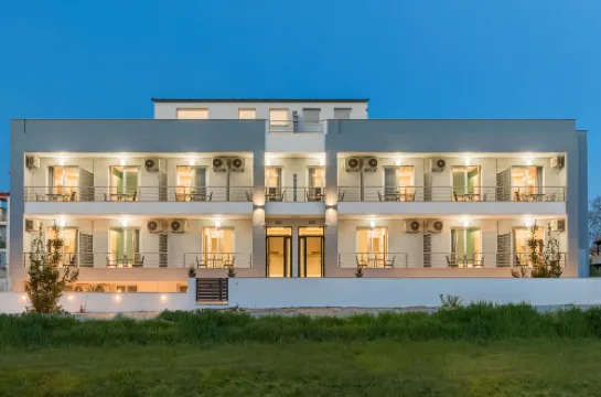 Sunshine Apartments