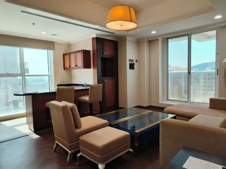 SEVEN SEAS HOTEL