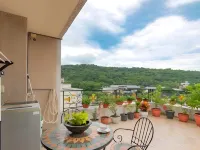 Happiness is coming – Pet-Friendly Elevator B&B near Train Station - Kitchens