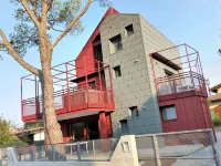 Modern Villa with Jacuzzi Close to the Beach Отели в г. 
