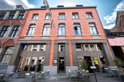 Hôtel l'Olivier Отели рядом с достопримечательностью «Collegiale Saint-Vincent de Soignies»