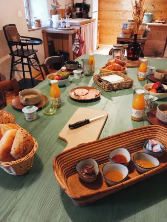 Maison d'hôtes de Charme - Ancien Moulin en Pleine Nature - la Paulusmühle Отели в г. Бусвиллер