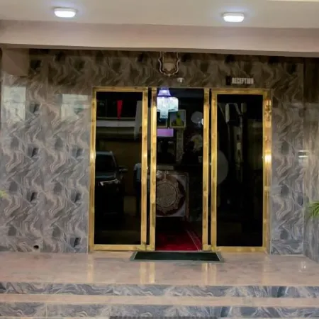 Piston Guest Inn