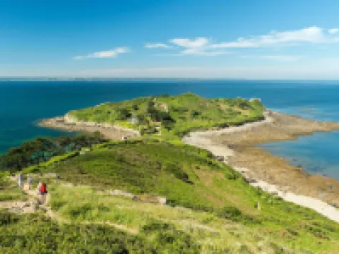 L'Escale Hôtel Bellevue Hotels in Tregastel