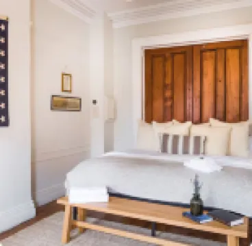 옐로우 블록 B&B