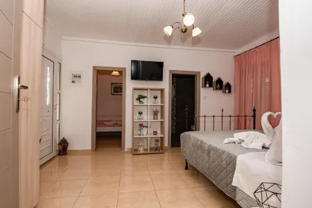 Helen s Countryside House