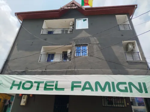 Hotel Famigni