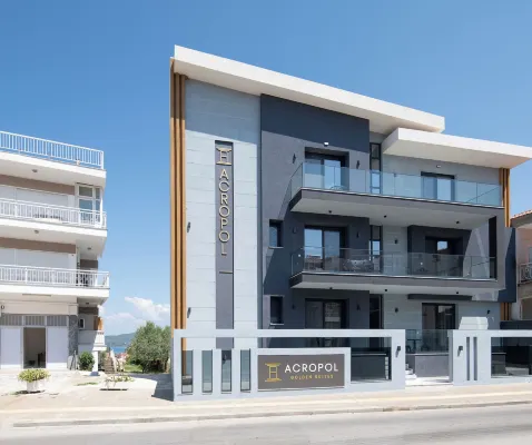 Acropol Golden Suites