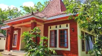 Amini Guest House Hotels in Pracimantoro