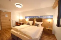 Bauer Gästezimmer Hotels in Kinding