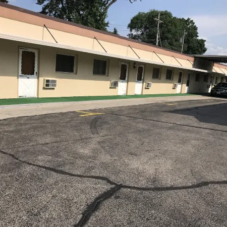 West Motel