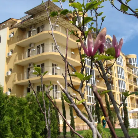 Joya Park Hotel
