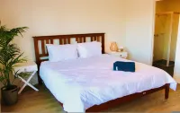 Vista Victor Harbor Beachfront Apartment No 4 Các khách sạn gần Victor Harbor Horse Drawn Tramway