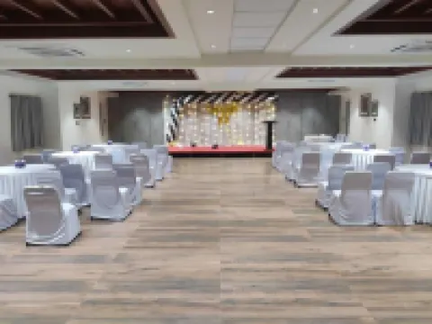 Hotel Chitra Executive Hotels in Solapur
