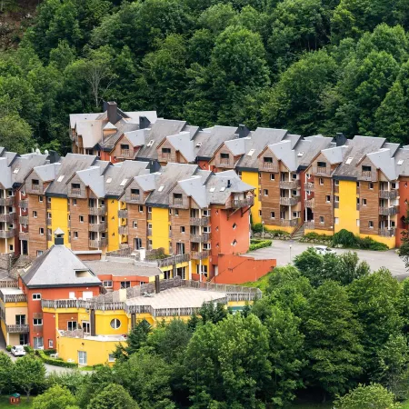 Résidence Lagrange Vacances le Domaine des 100 Lacs