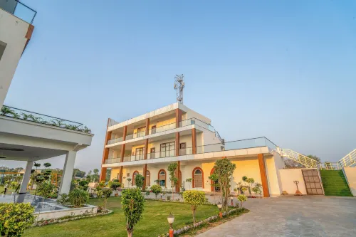 RD RESORT Hotels in Rohtak