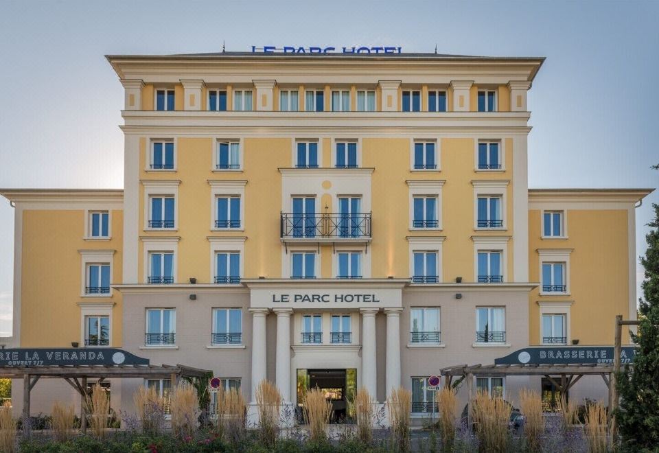 hotel overview picture