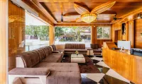 Treebo Premium Cochin Airport, 5 Min from Cochin Airport Hotels in Angamaly