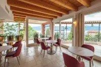 Hotel Villa Leopardi 4S - Adults only