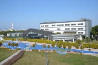 The Fortyfive Business Hotel & Spa - Pools