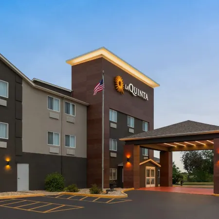 La Quinta Inn & Suites by Wyndham Peru Starved Rock St Park Hoteles en Peru
