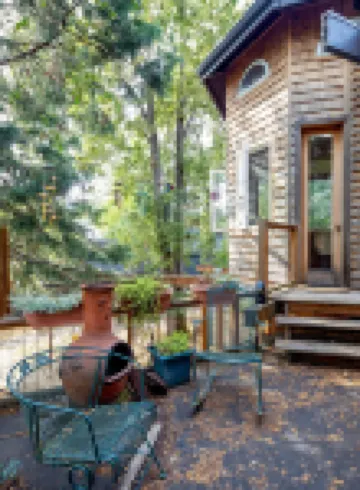 Aloft Apartment - Above It All (Not in a Box