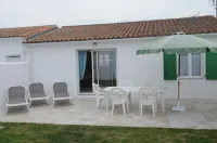 house iris de70m² close to the beach all quiet area with bike Hotels in Rivedoux-Plage