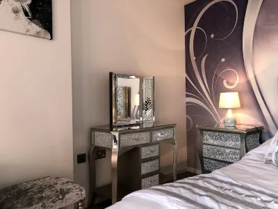 Waterfront Apartment 라이트웨이브 가든 주변 호텔