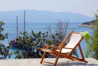 Open Your Door On The Beach! - Private Beach Home