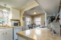 Lansing home: Between MSU and Old Town