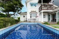 Daeboodo Prince Pension - Pool