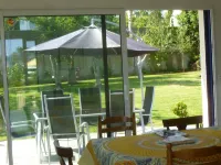 1930s house by the sea for 6 or more people