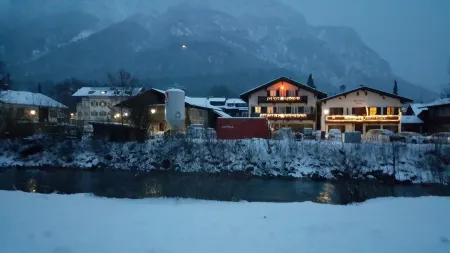 Top Location Top Apartment Garmisch-Partenkirchen Отели рядом с достопримечательностью «Ванк»