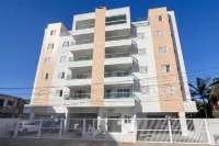 EXCELLENT APARTMENT, SEA VIEW, TWO PARKING SPACES, ABSOLUTE HYGIENE, WE HAVE OTHER OPTIONS. Hotels in Praia das Toninhas