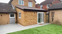 Modern 4 bed house Stevenage 22mins from London King’s Cross. Hotel in zona Cinnabar Cafe